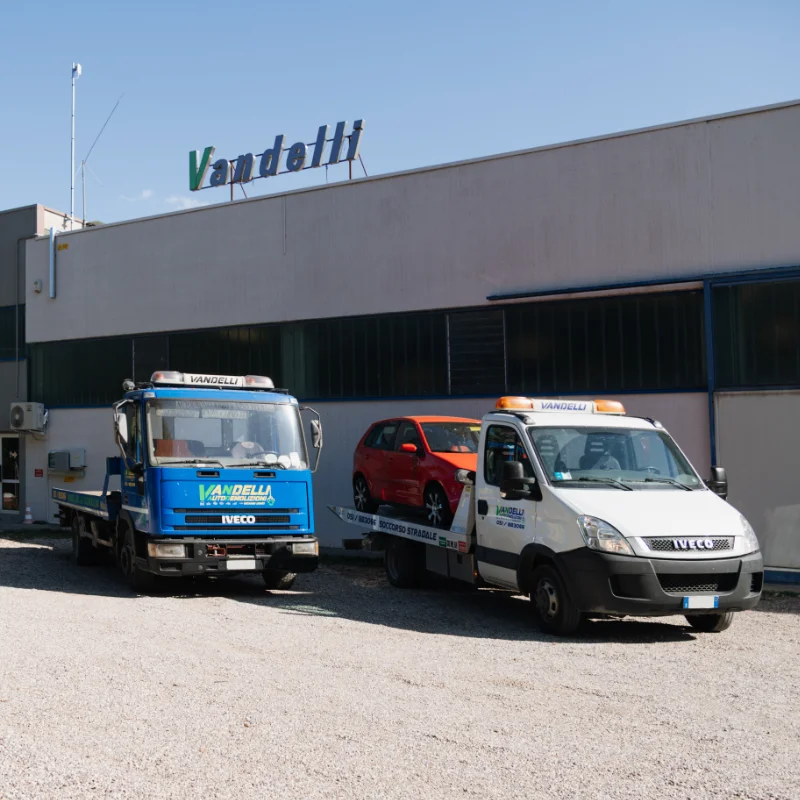 soccorso-stradale-1 soccorso-stradale-1